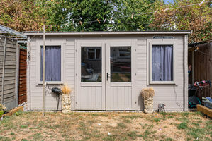 Log Cabin- click for photo gallery